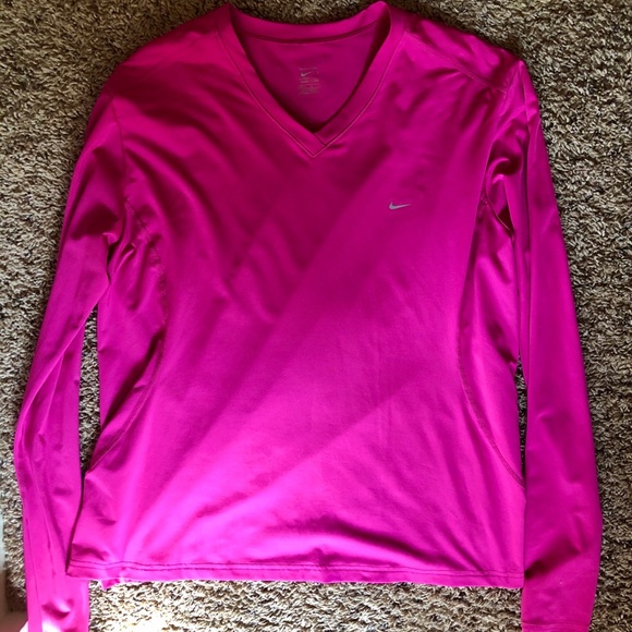 Nike Long-Sleeved Pink Shirt - Picture 1 of 2